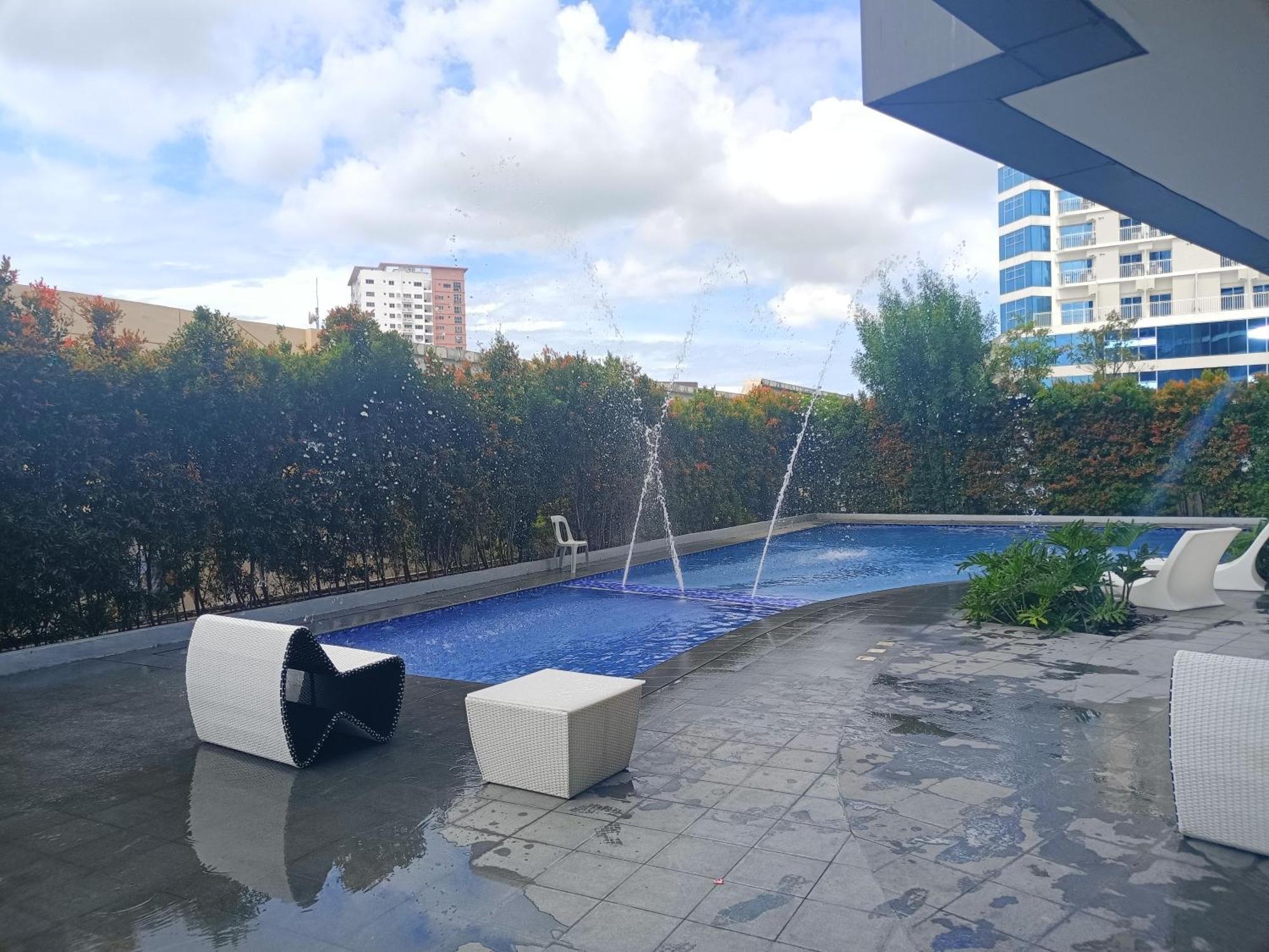 Aeontower Suites&Hotel By Cmc Davao Zewnętrze zdjęcie